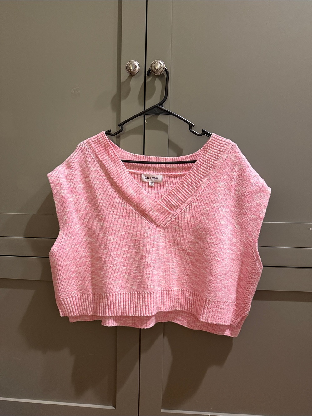 Light Pink V-Neck Knit Sweater Vest